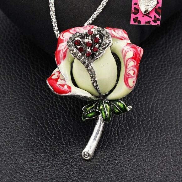 unbranded Jewelry - Enamel Crystal Rose Flower Pendant Sweater Chain Necklace/Brooch NWOT